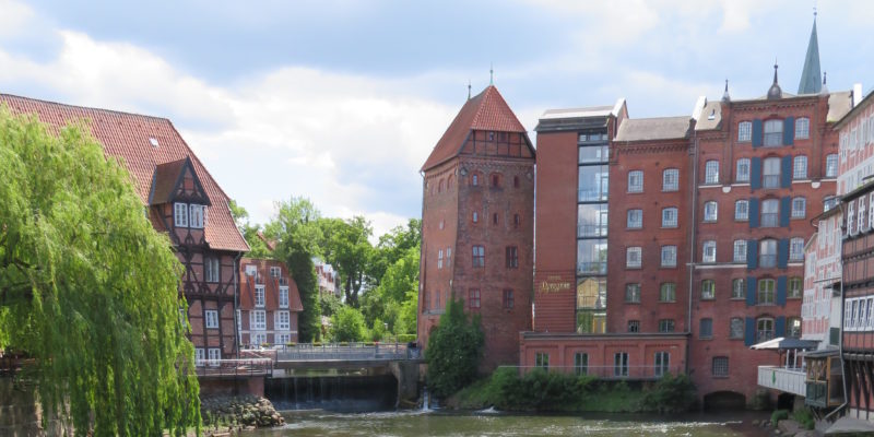 Ausblick über den alten Lüneburger Hafen am Stint-Markt © Grosser